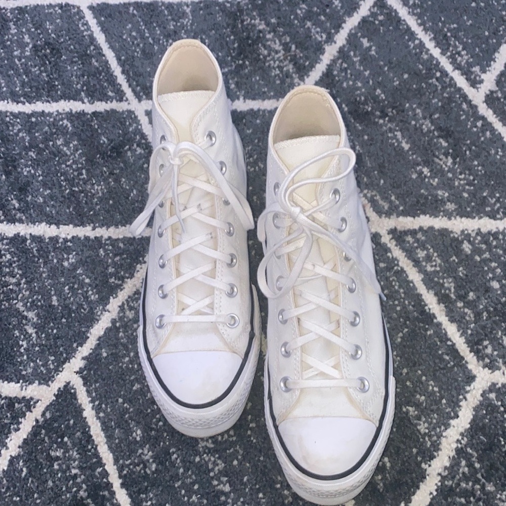 Platform Converse